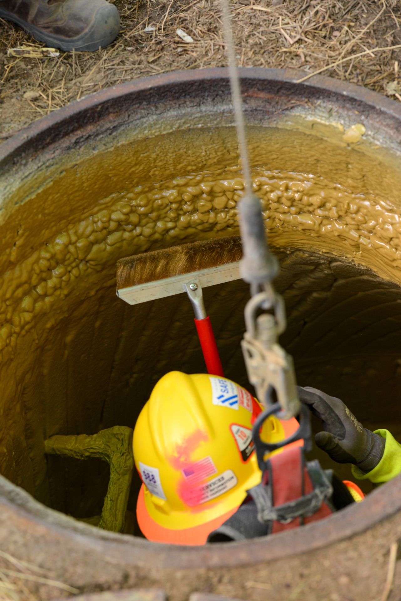 Pre-Lining Sewer Main Clearing — Grease & Root Intrusion example 3